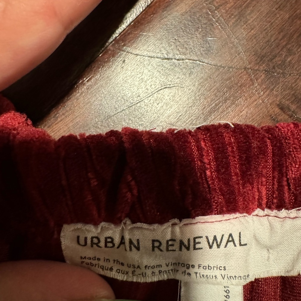 Urban Renewal pants pull on flare cut ribbed texture velvet like fabric sz med - Picture 4 of 9